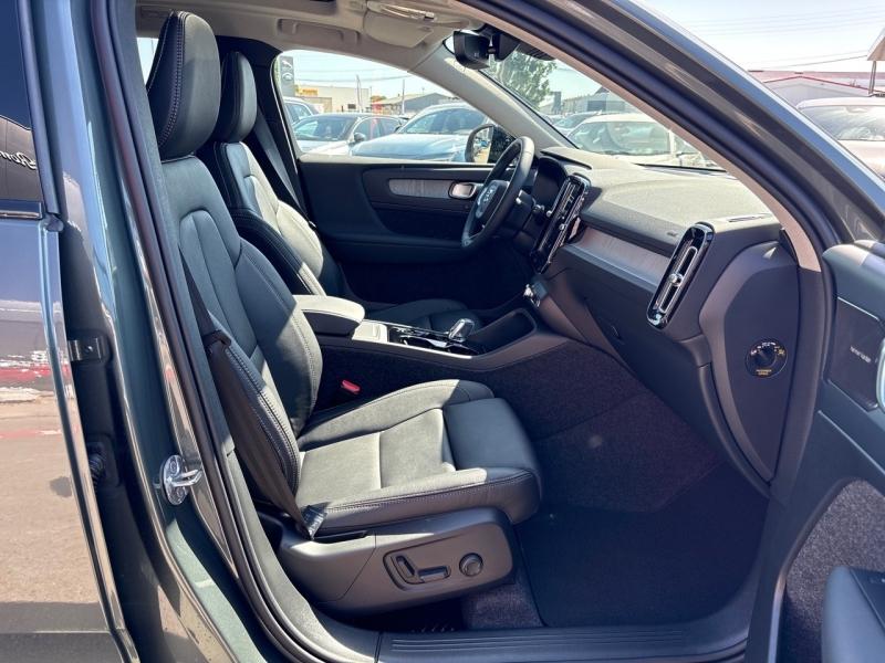Image VOLVO XC40 B3 163ch Plus DCT 7