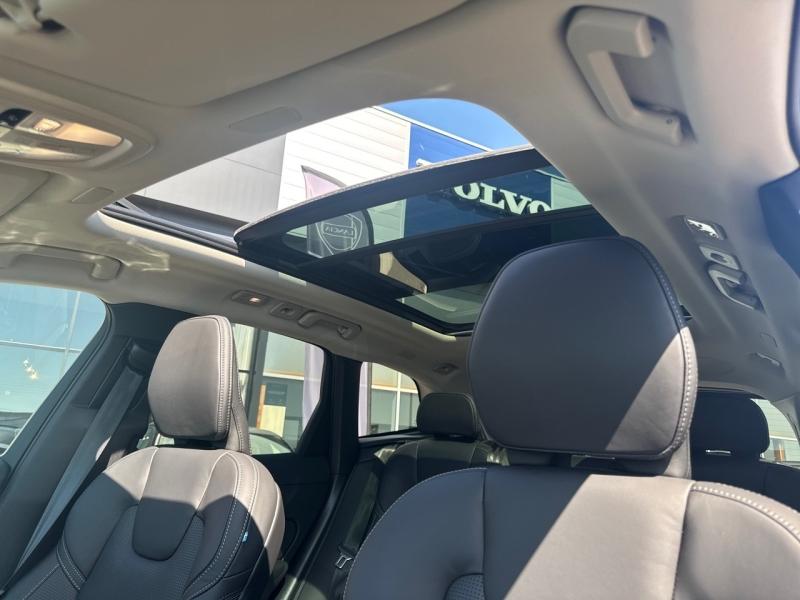 Image VOLVO XC60 T6 Hybride Rechargeable 335ch Ultra Style Dark Geartronic 8 AWD
