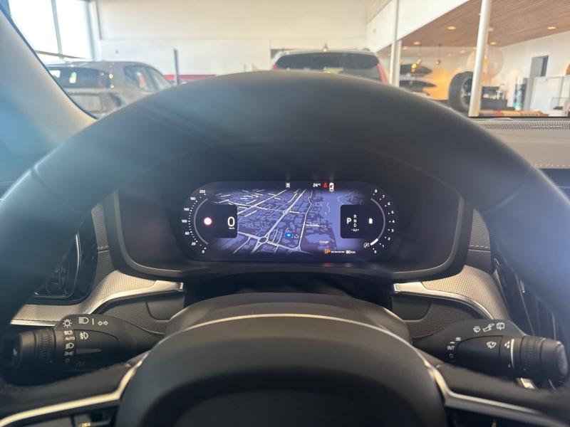 Image VOLVO V60 B4 197ch Ultra Style Dark DCT 7