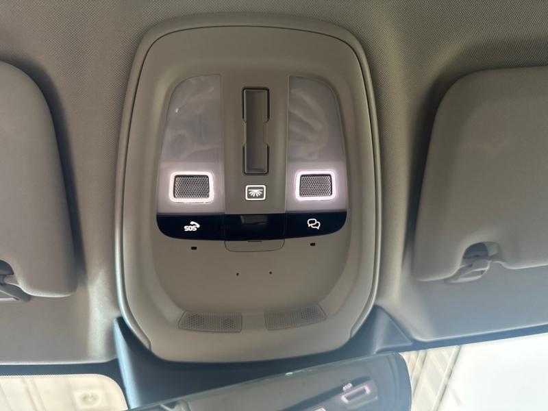 Image VOLVO V60 B4 197ch Ultra Style Dark DCT 7
