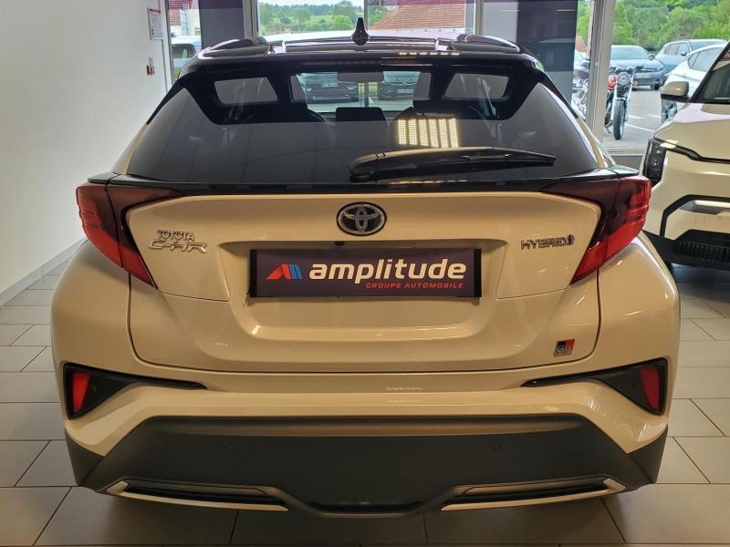 Image TOYOTA C-HR 122h GR-Sport 2WD E-CVT MY20