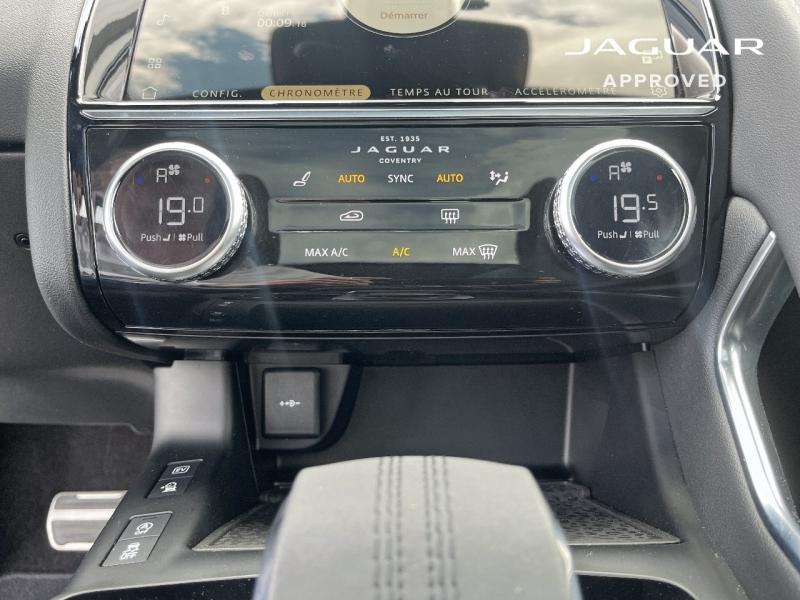 Image JAGUAR E-Pace P300e PHEV R-Dynamic HSE BVA AWD