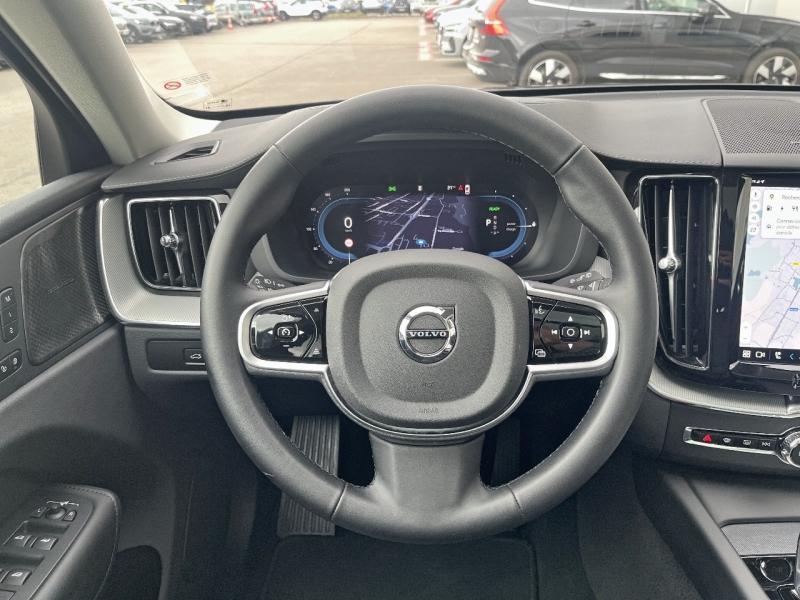 Image VOLVO XC60 T6 Hybride Rechargeable 253 + 145ch Ultra Style Dark Geartronic 8 AWD