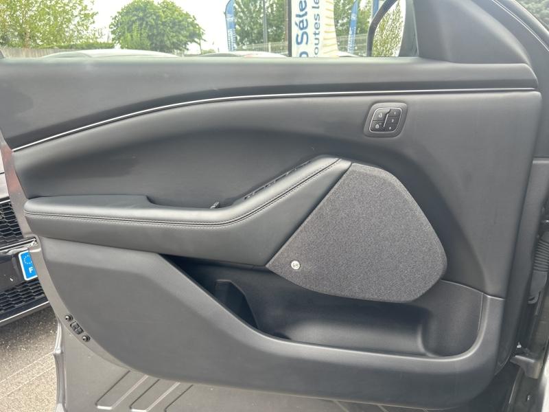 Image FORD Mustang Mach-E 269ch Standard Range 72,6kWh Mach-E Propulsion