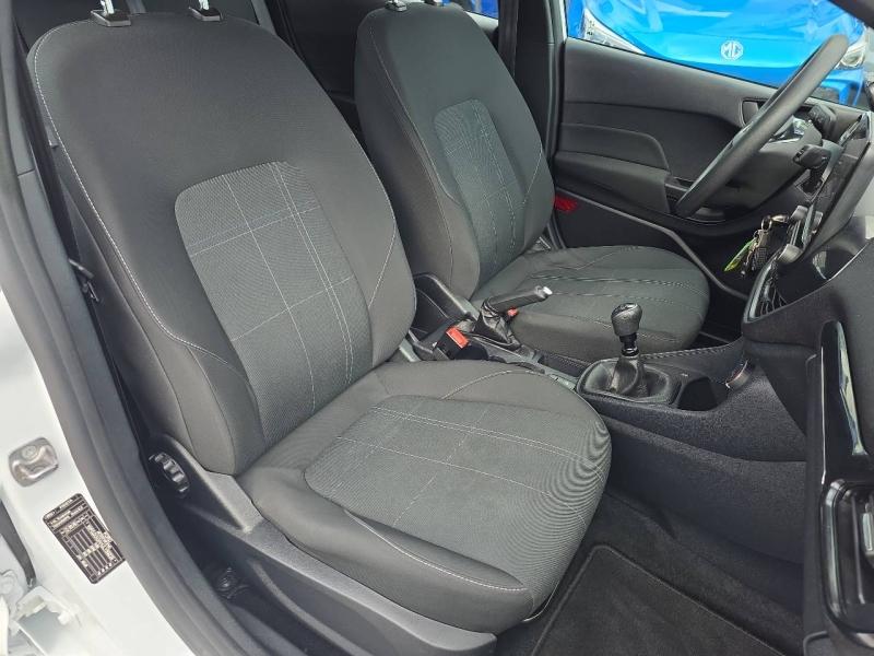 Image FORD Fiesta 1.0 EcoBoost 95ch Connect Business Nav 5p