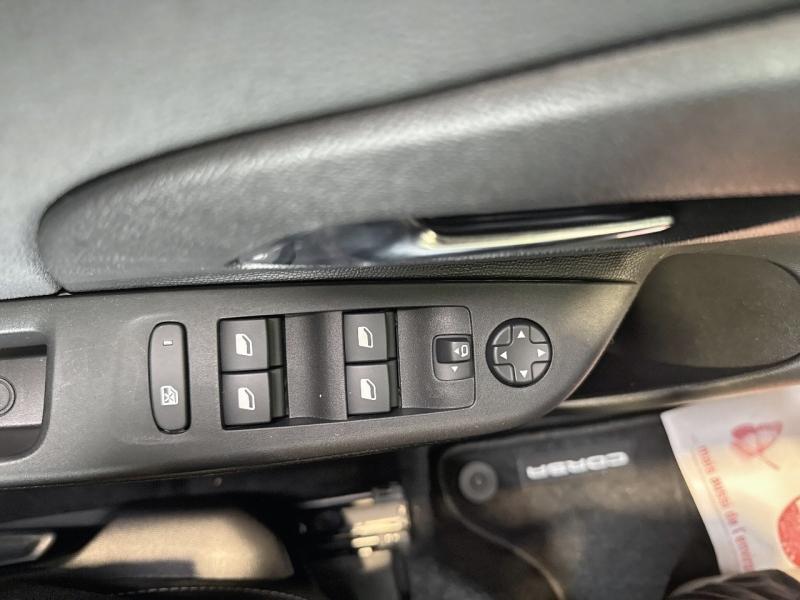 Image OPEL Corsa 1.2 Turbo Hybrid 110ch YES e-DCT6