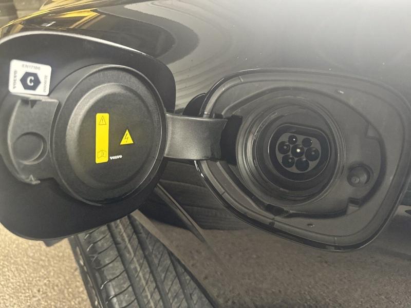 Image VOLVO Xc60 XC60 Plus  T6 AWD Hybride rechargeable  Hybride Rechargeable (Essence)  Dark