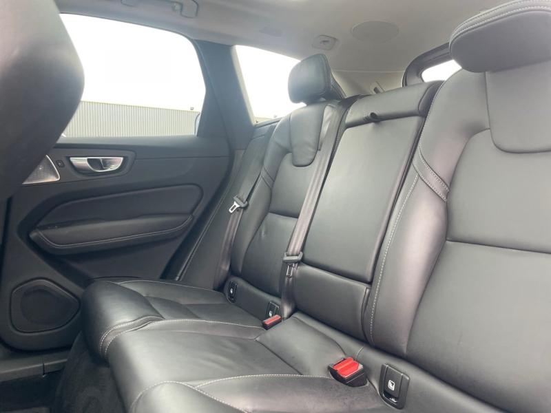 Image VOLVO XC60 T6 Hybride Rechargeable 253 + 145ch Ultra Style Dark Geartronic 8 AWD