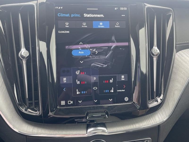Image VOLVO XC60 T6 Hybride Rechargeable 253 + 145ch Ultra Style Dark Geartronic 8 AWD