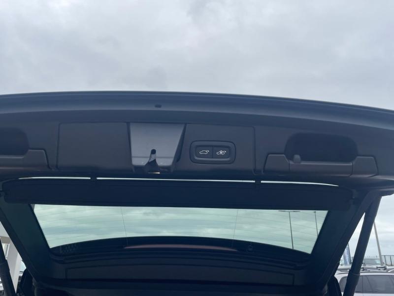 Image VOLVO XC60 T6 Hybride Rechargeable 253 + 145ch Ultra Style Dark Geartronic 8 AWD