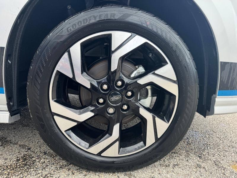 Image FORD Transit Custom Fg 320 L1H1 2.5 Duratec 232ch Hybride rechargeable Sport CVT
