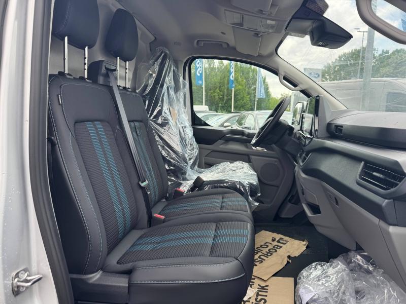 Image FORD Transit Custom Fg 320 L1H1 2.5 Duratec 232ch Hybride rechargeable Sport CVT
