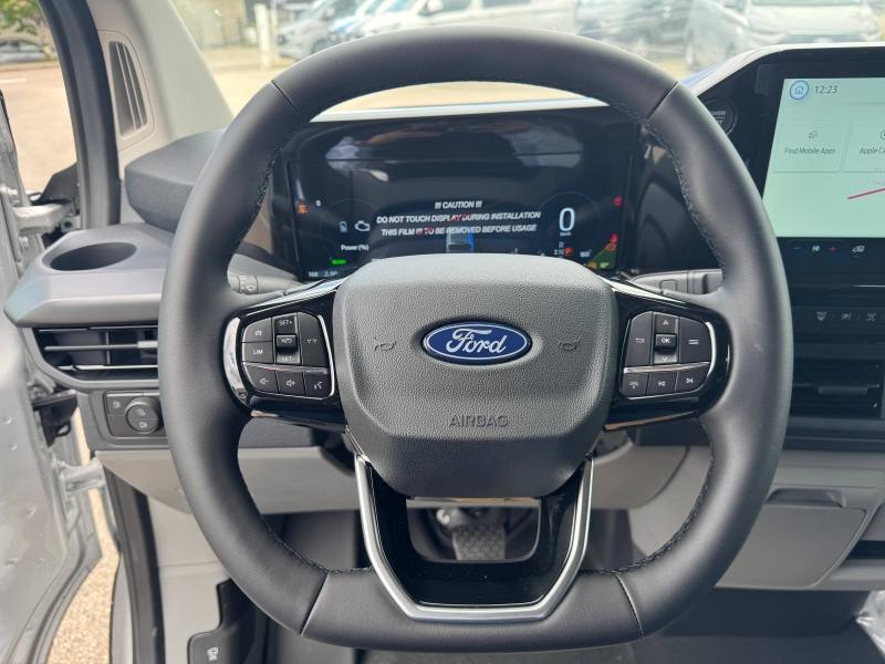 Image FORD Transit Custom Fg 320 L1H1 2.5 Duratec 232ch Hybride rechargeable Sport CVT