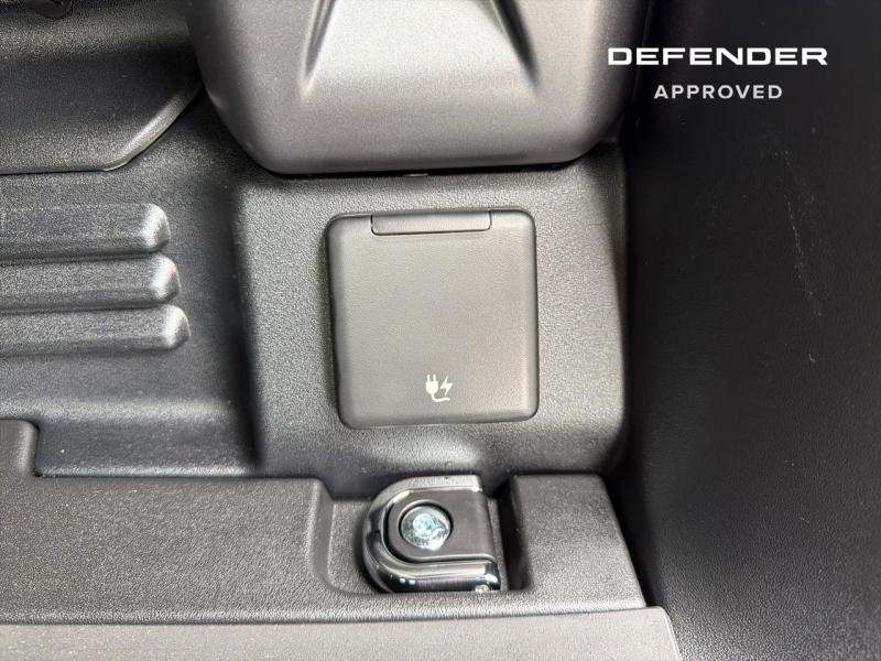 Image LAND-ROVER Defender 110 3.0 D250 Hard Top X-Dynamic SE