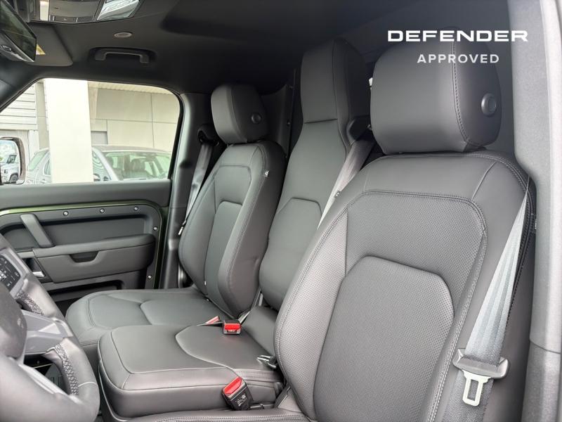 Image LAND-ROVER Defender 110 3.0 D250 Hard Top X-Dynamic SE