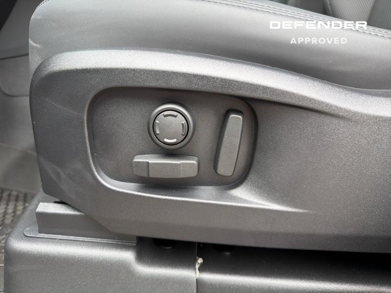 Image LAND-ROVER Defender 110 3.0 D250 Hard Top X-Dynamic SE
