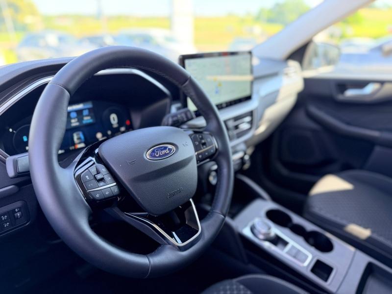 Image FORD Kuga 2.5 Duratec 180ch Hybrid FlexiFuel Titanium Business Powershift