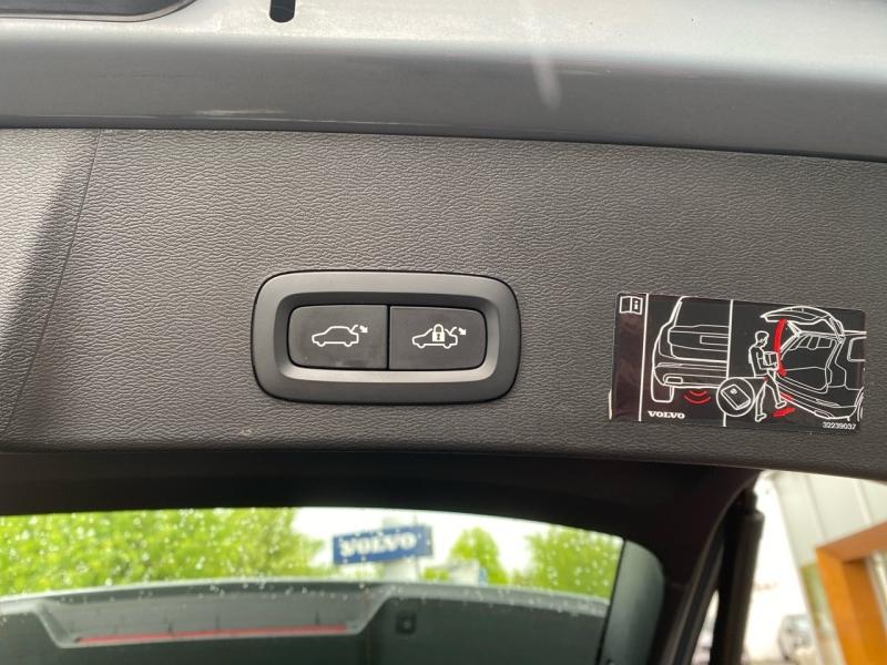 Image VOLVO XC40 T4 Recharge 129 + 82ch Inscription Business DCT 7