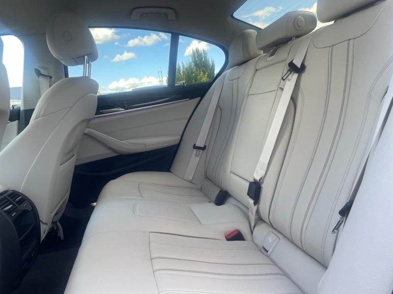 Image BMW Série 5 520dA 190ch Luxury Steptronic