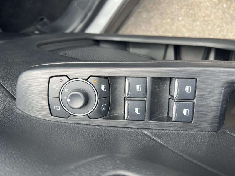 Image FORD Kuga 2.5 Duratec 180ch Hybrid FlexiFuel Titanium Powershift