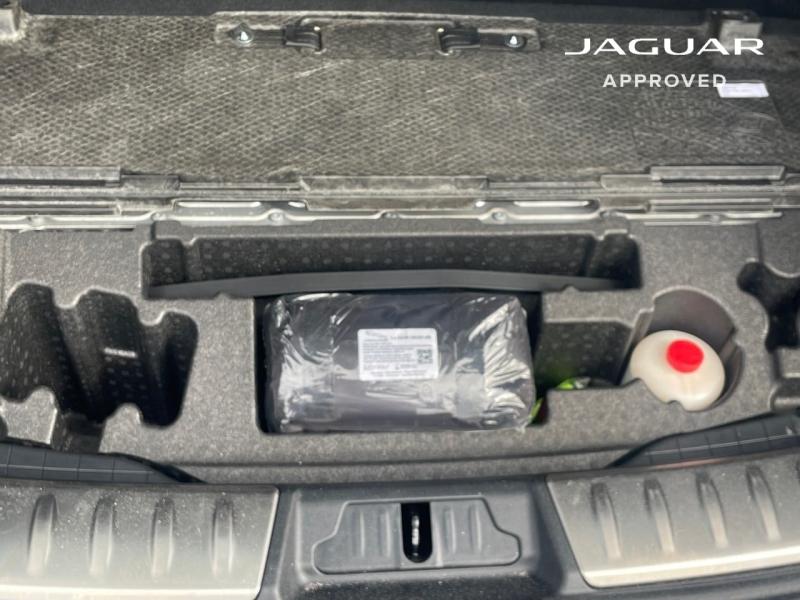 Image JAGUAR F-Pace P400e Plug-in-Hybrid SE BVA8 AWD