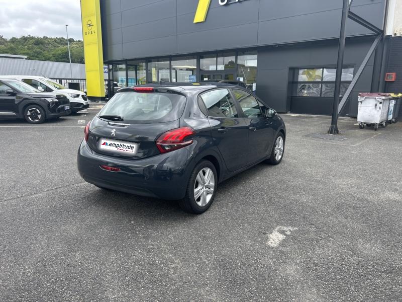 Image PEUGEOT 208 1.2 PureTech 82ch E6.c Signature 5p
