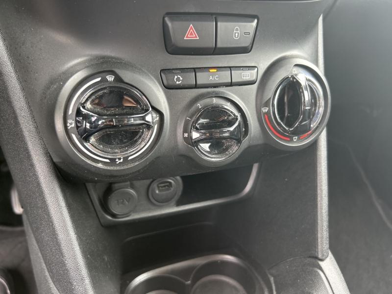 Image PEUGEOT 208 1.2 PureTech 82ch E6.c Signature 5p