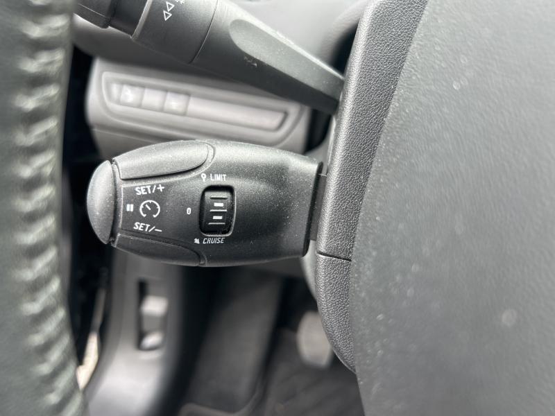 Image PEUGEOT 208 1.2 PureTech 82ch E6.c Signature 5p