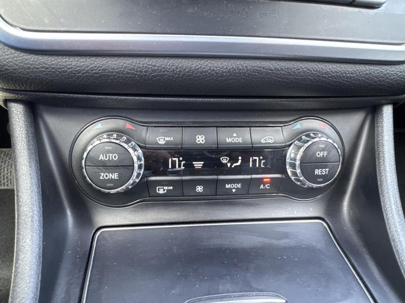 Image MERCEDES-BENZ CLA 200 Starlight Edition 7G-DCT Euro6d-T