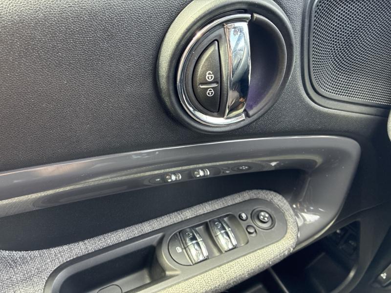 Image MINI Countryman Cooper SE 136ch + 88ch Chili ALL4 BVA