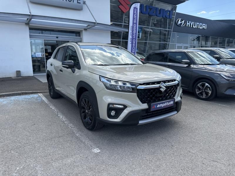 Photo SUZUKI S-Cross 1.4 Boosterjet Hybrid 110ch Xplore Allgrip