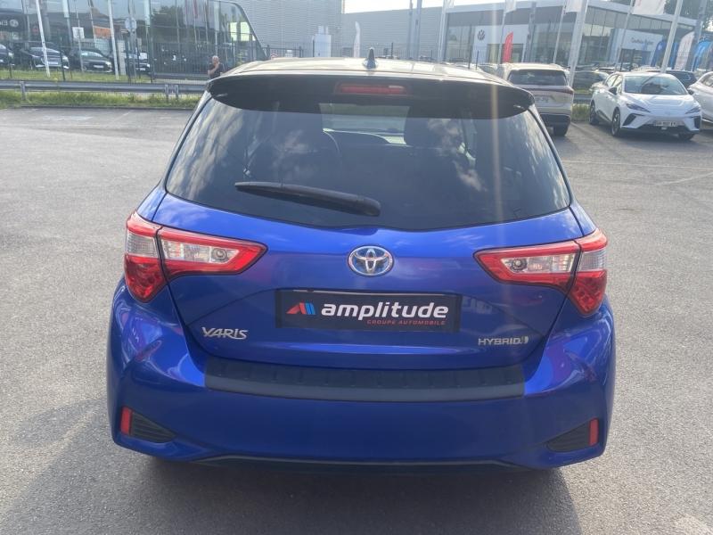 TOYOTA Yaris 100h Dynamic 5p - Miniature 6