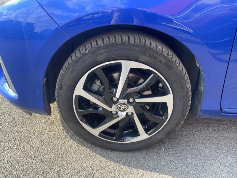 TOYOTA Yaris 100h Dynamic 5p - Miniature 9
