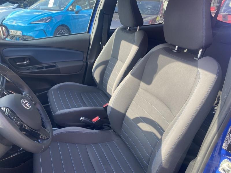 TOYOTA Yaris 100h Dynamic 5p - Miniature 12