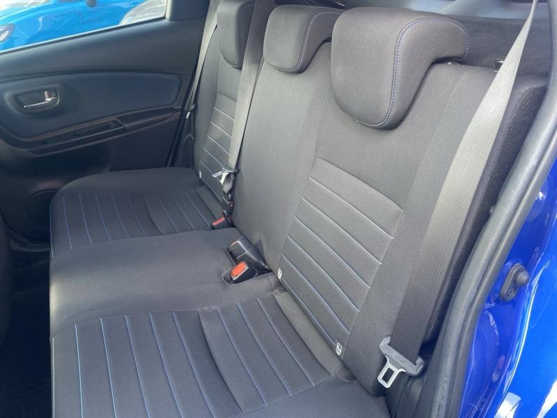 TOYOTA Yaris 100h Dynamic 5p - Miniature 13