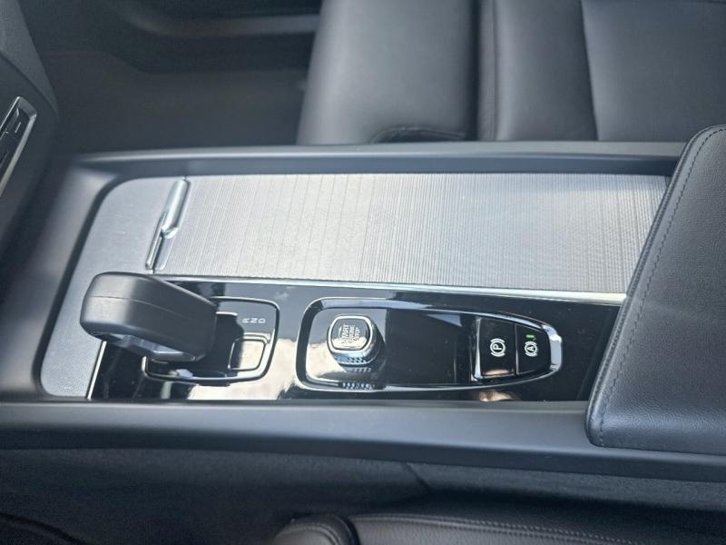 Image VOLVO XC60 B4 AdBlue 197ch Plus Style Chrome Geartronic