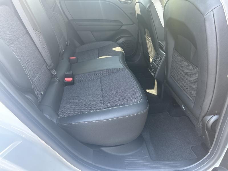 Image RENAULT Captur 1.6 E-Tech hybride 145ch Intens -21