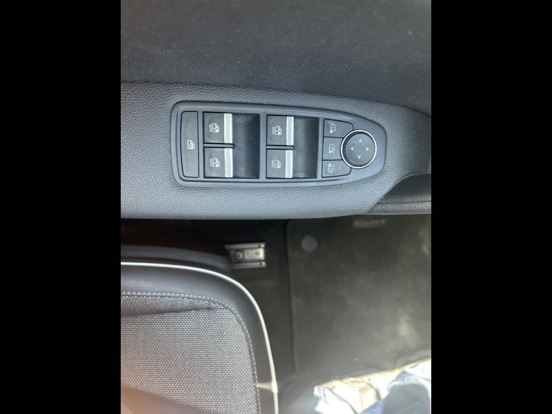 Image RENAULT Captur 1.6 E-Tech hybride 145ch Intens -21