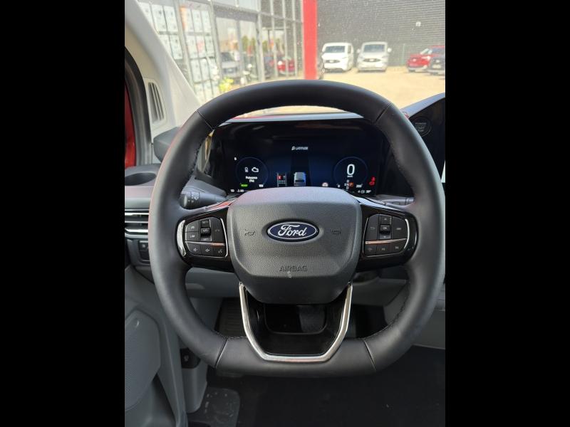 Image FORD Transit Custom Fg 320 L2H1 2.5 Duratec 232ch Hybride recheargeable Cabine Approfondie Limited CVT