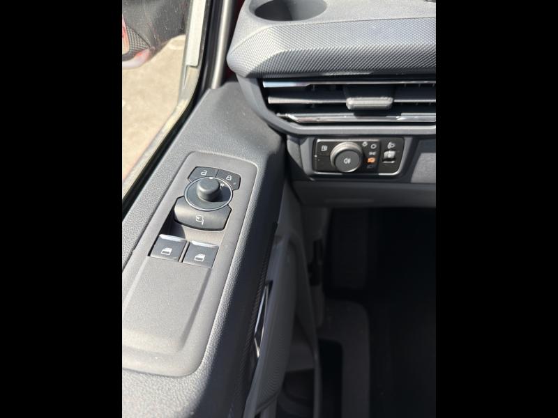 Image FORD Transit Custom Fg 320 L2H1 2.5 Duratec 232ch Hybride recheargeable Cabine Approfondie Limited CVT