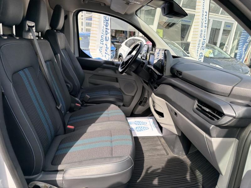 Image FORD Transit Custom Fg 320 L1H1 2.5 Duratec 232ch Hybride rechargeable Limited CVT