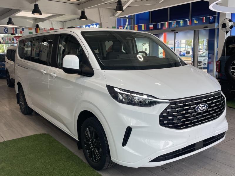 Image FORD Tourneo Custom 320 L2H1 2.0 EcoBlue 170ch Titanium BVA8