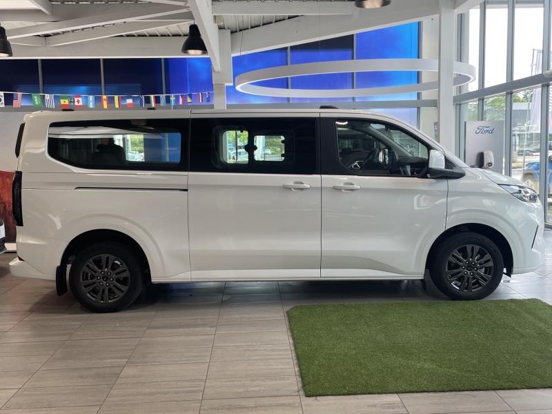 Image FORD Tourneo Custom 320 L2H1 2.0 EcoBlue 170ch Titanium BVA8