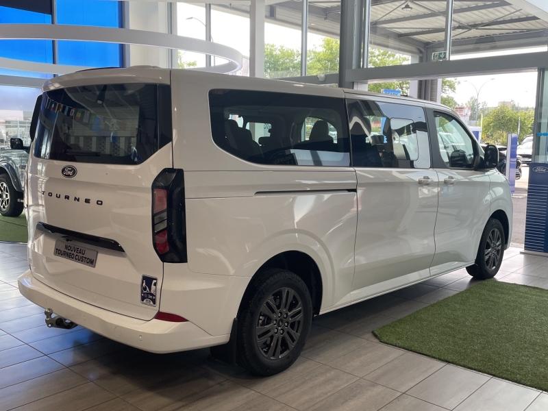 Image FORD Tourneo Custom 320 L2H1 2.0 EcoBlue 170ch Titanium BVA8
