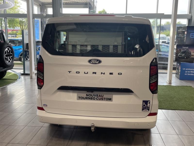 Image FORD Tourneo Custom 320 L2H1 2.0 EcoBlue 170ch Titanium BVA8