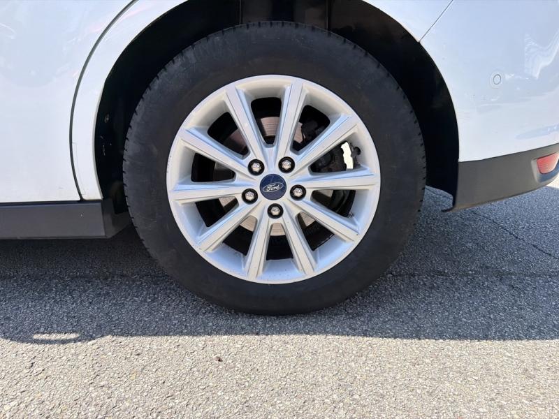 Image FORD Grand C-MAX 1.5 TDCi 120ch Stop&Start Titanium 7 PLACES