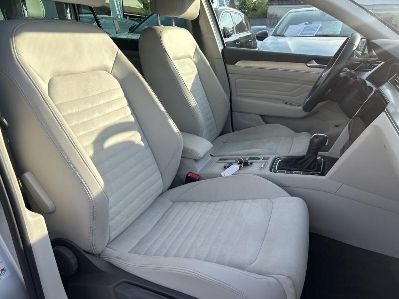 Image VOLKSWAGEN Passat SW 2.0 TDI EVO 150ch Lounge DSG7 8cv