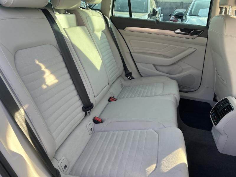 Image VOLKSWAGEN Passat SW 2.0 TDI EVO 150ch Lounge DSG7 8cv