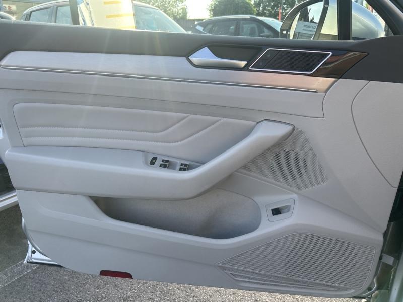 Image VOLKSWAGEN Passat SW 2.0 TDI EVO 150ch Lounge DSG7 8cv