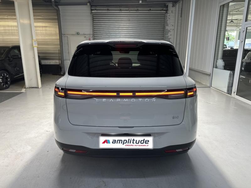 Image LEAPMOTOR B10 REEV 218ch 18,8 kWh Design